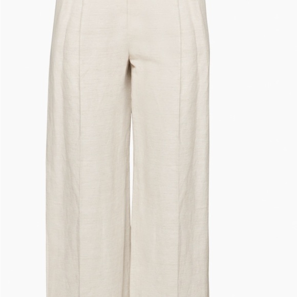 The Effortless Pant™ Linen Aritzia - Picture 3 of 13